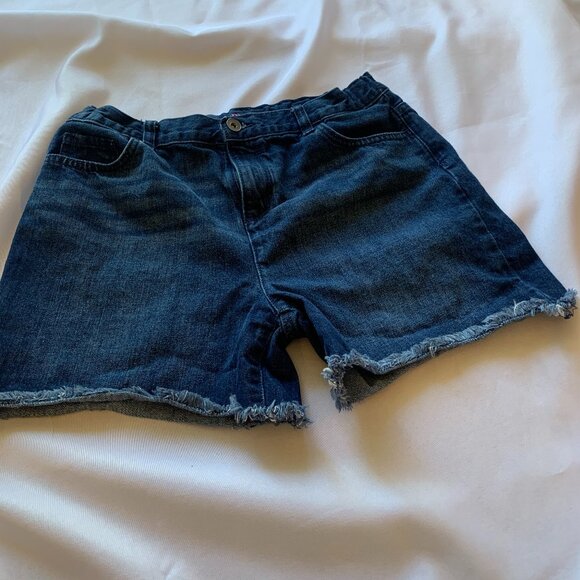 Children's Place Shortie Short Court Size 16 denim shorts - Picture 1 of 6